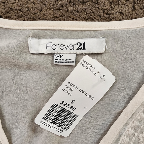 🆕️ Ivory Sheer Floral Tunic Top, Women's Small [NWT!] - Picture 5 of 11